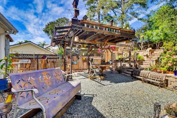 $920,000 | 1570 Villa Crest Drive, El Cajon, CA 92021