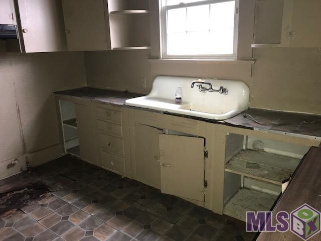 5166 Adams Avenue Baton Rouge, LA 70806 - Photo 8 of 11 Gallery Image 8
