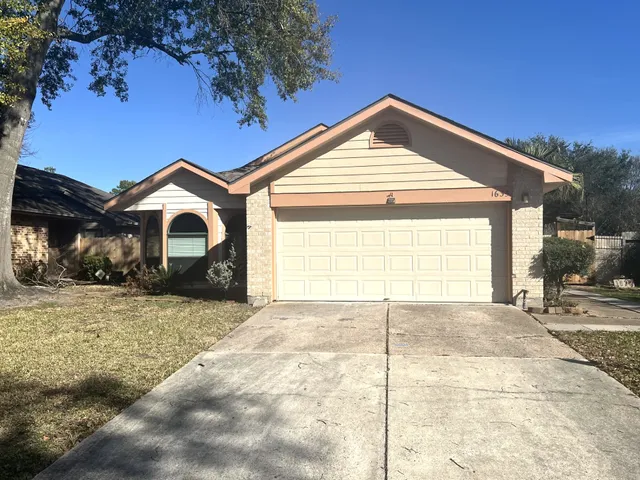 $2,500 | 1635 Ainsdale Drive, Houston, TX 77077
