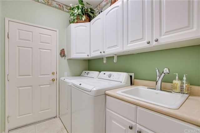 a view of a building