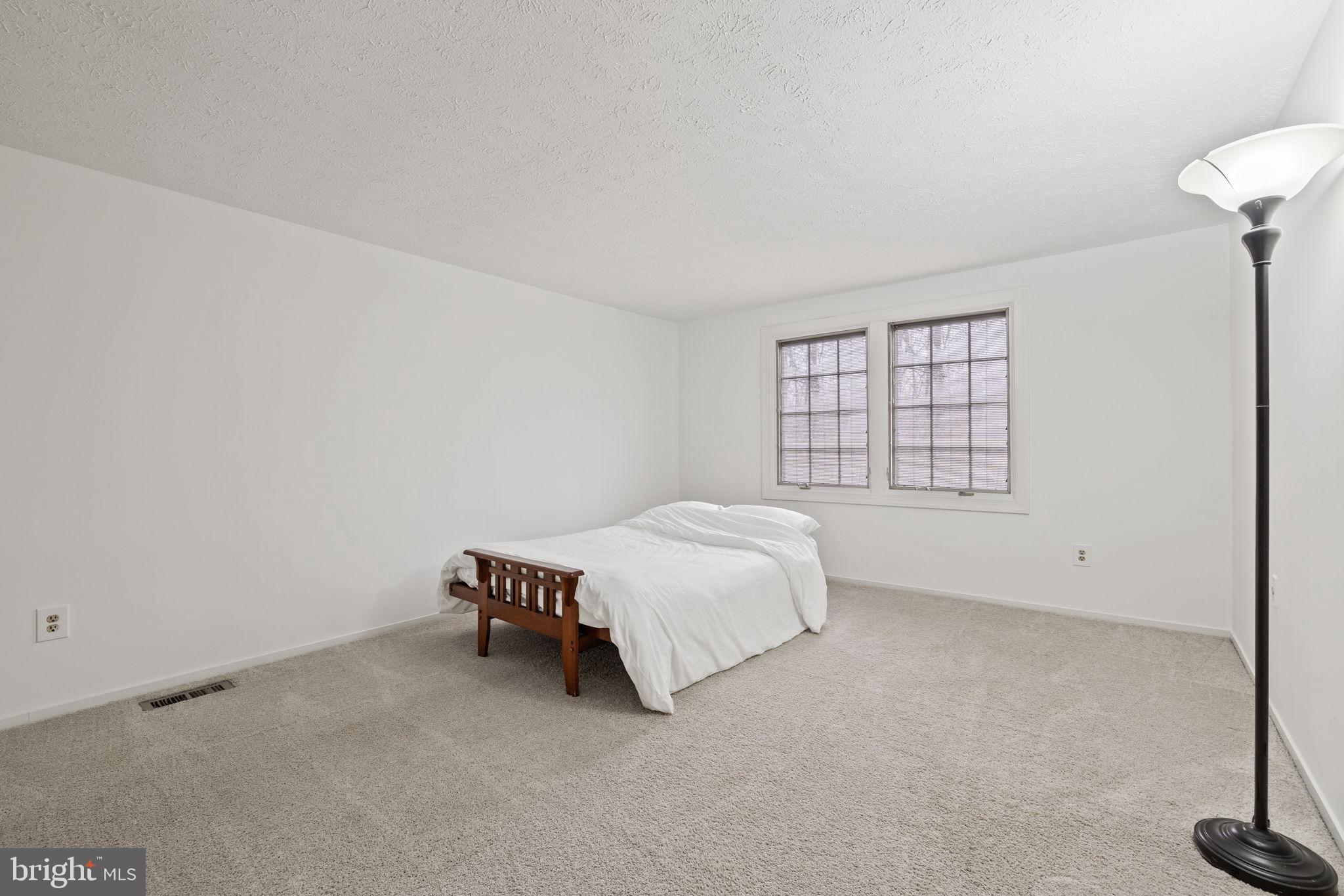 8300 Old Tree Court Springfield, VA 22153 - Photo 19 of 39 Gallery Image 19