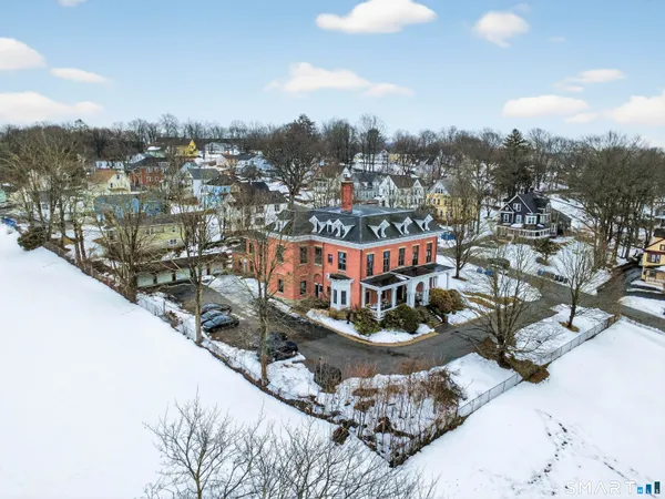 $149,900 | 26 Greene Avenue, Unit A7, Norwich, CT 06360