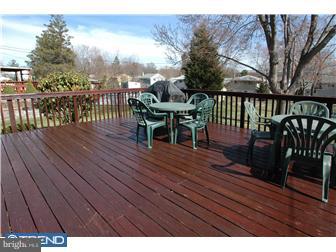 1443 St John Road Abington, PA 19001 - Photo 6 of 12 Deck