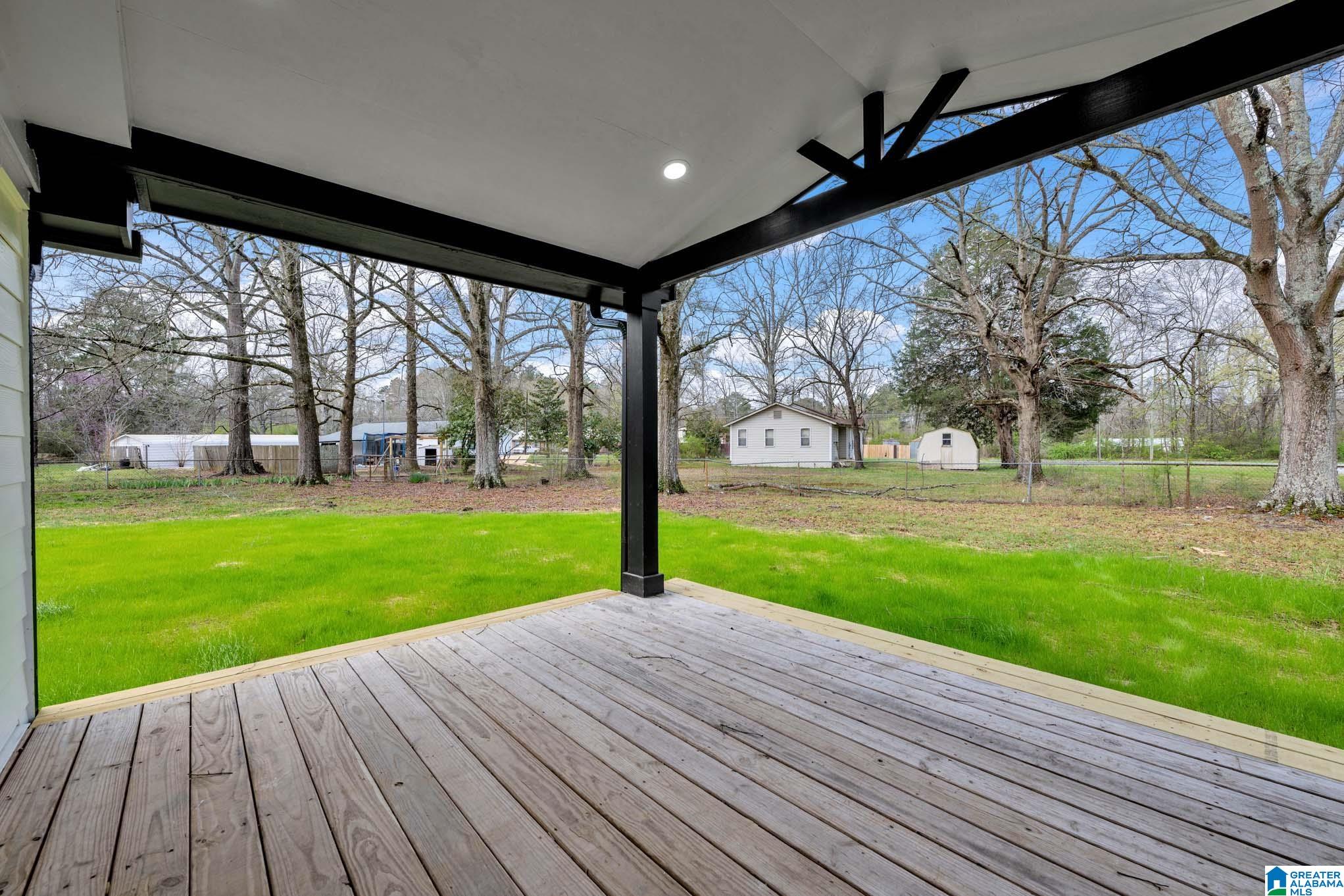 1007 Tidmore Bend Road Gadsden, AL 35901 - Photo 7 of 38