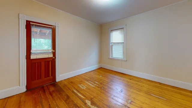 $4,600 | 192 Hillside Street, Unit 3, Boston, MA 02120