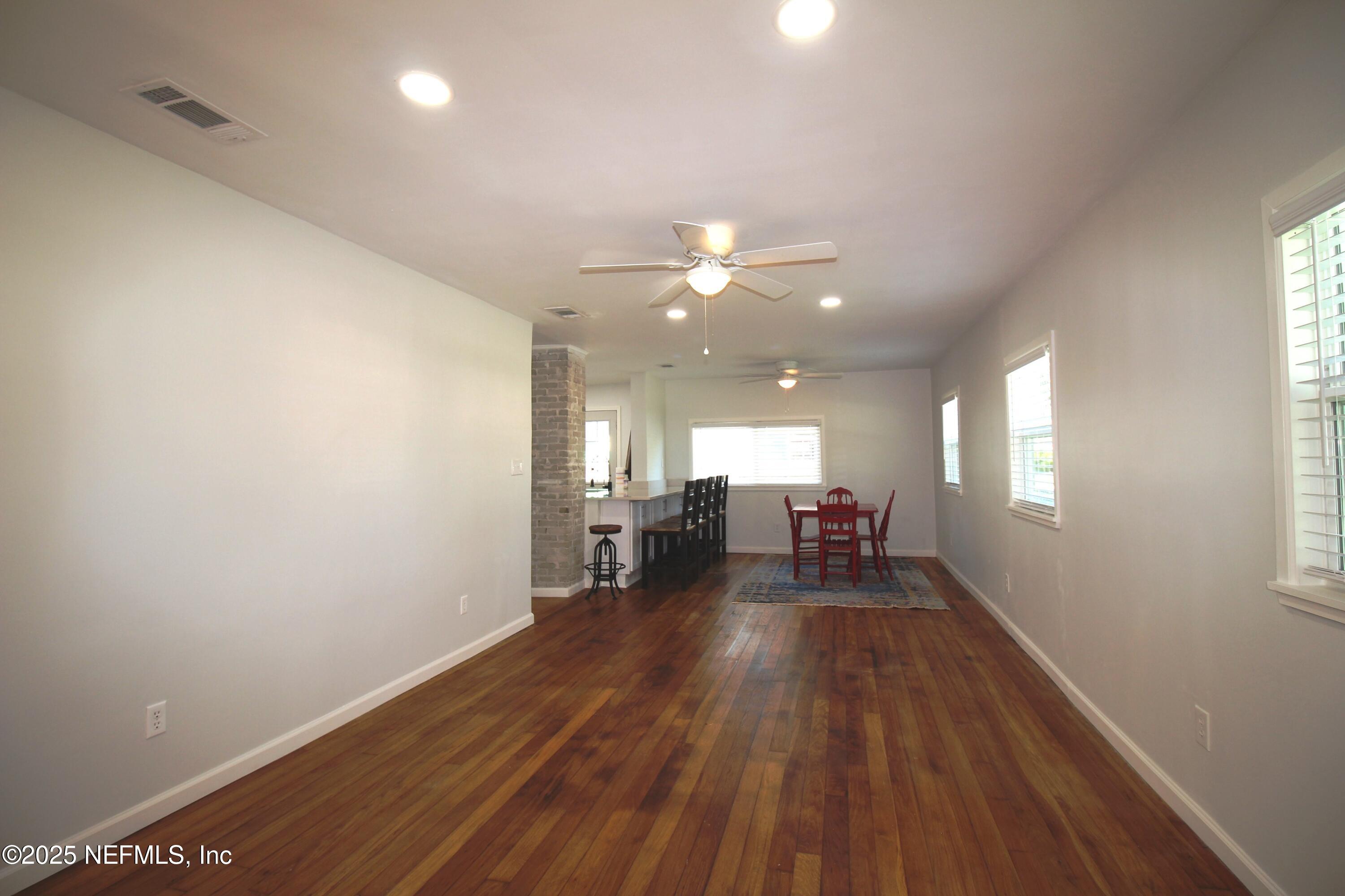 4702 Cedarwood Road Jacksonville, FL 32210 - Photo 12 of 32 LIVING