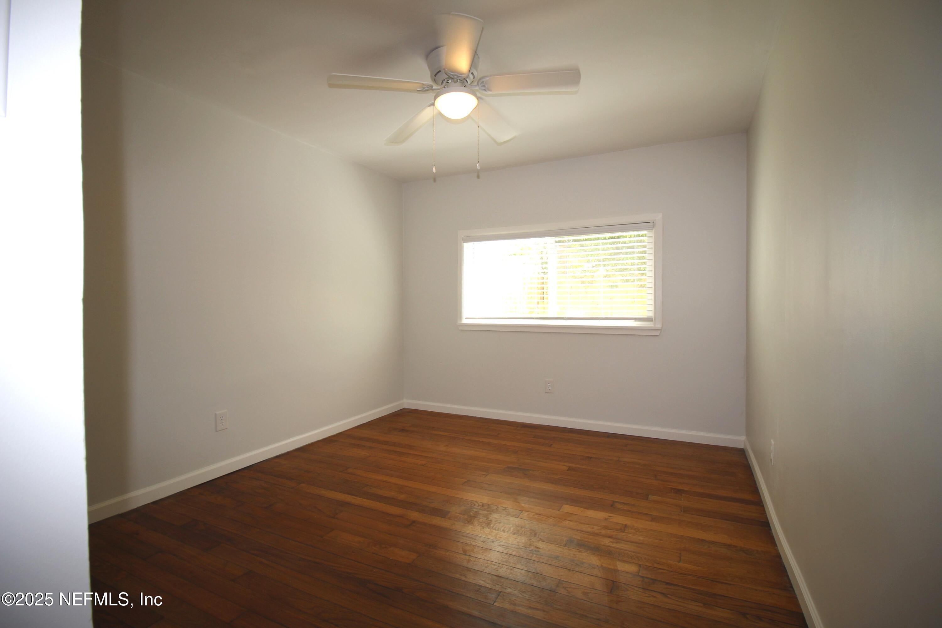 4702 Cedarwood Road Jacksonville, FL 32210 - Photo 22 of 32 BEDROOM 1
