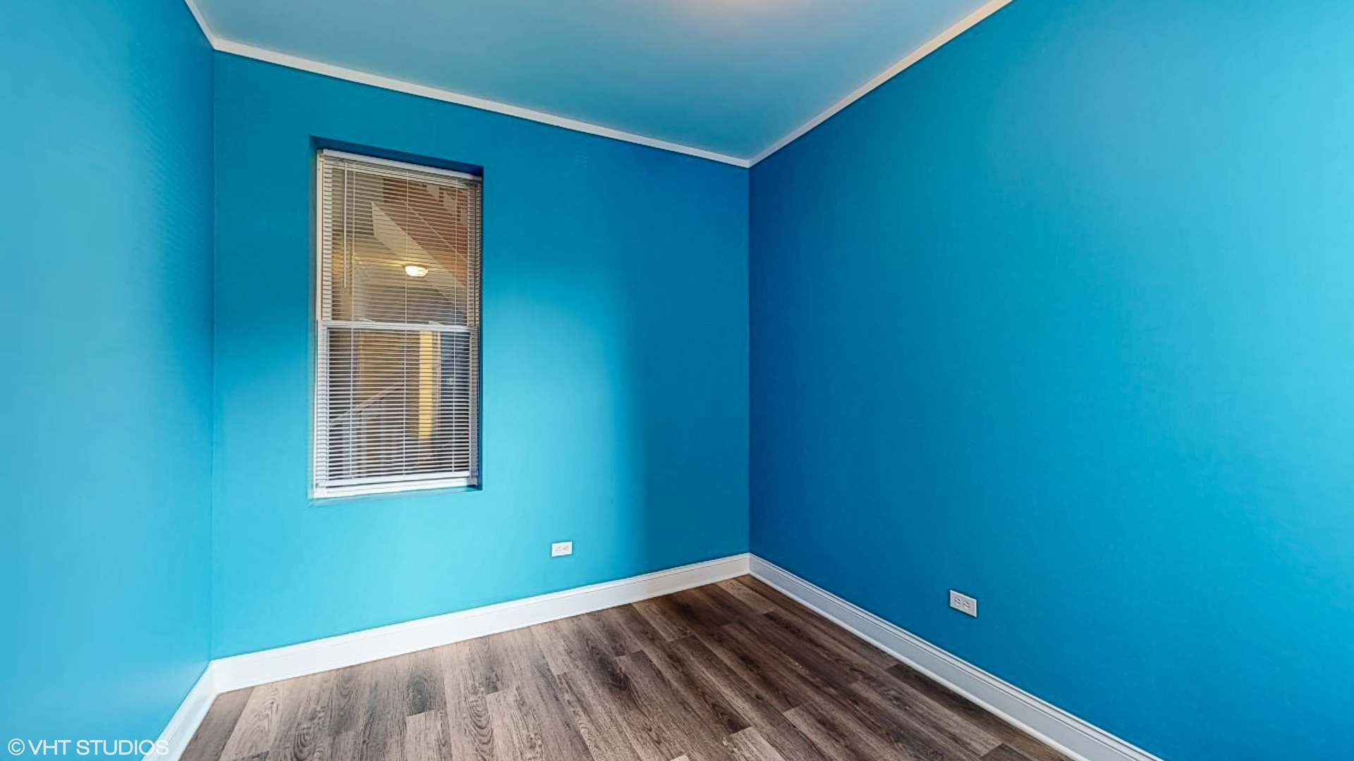 7316 South Peoria Street Chicago, IL 60621 - Photo 9 of 40 a view of a room with window