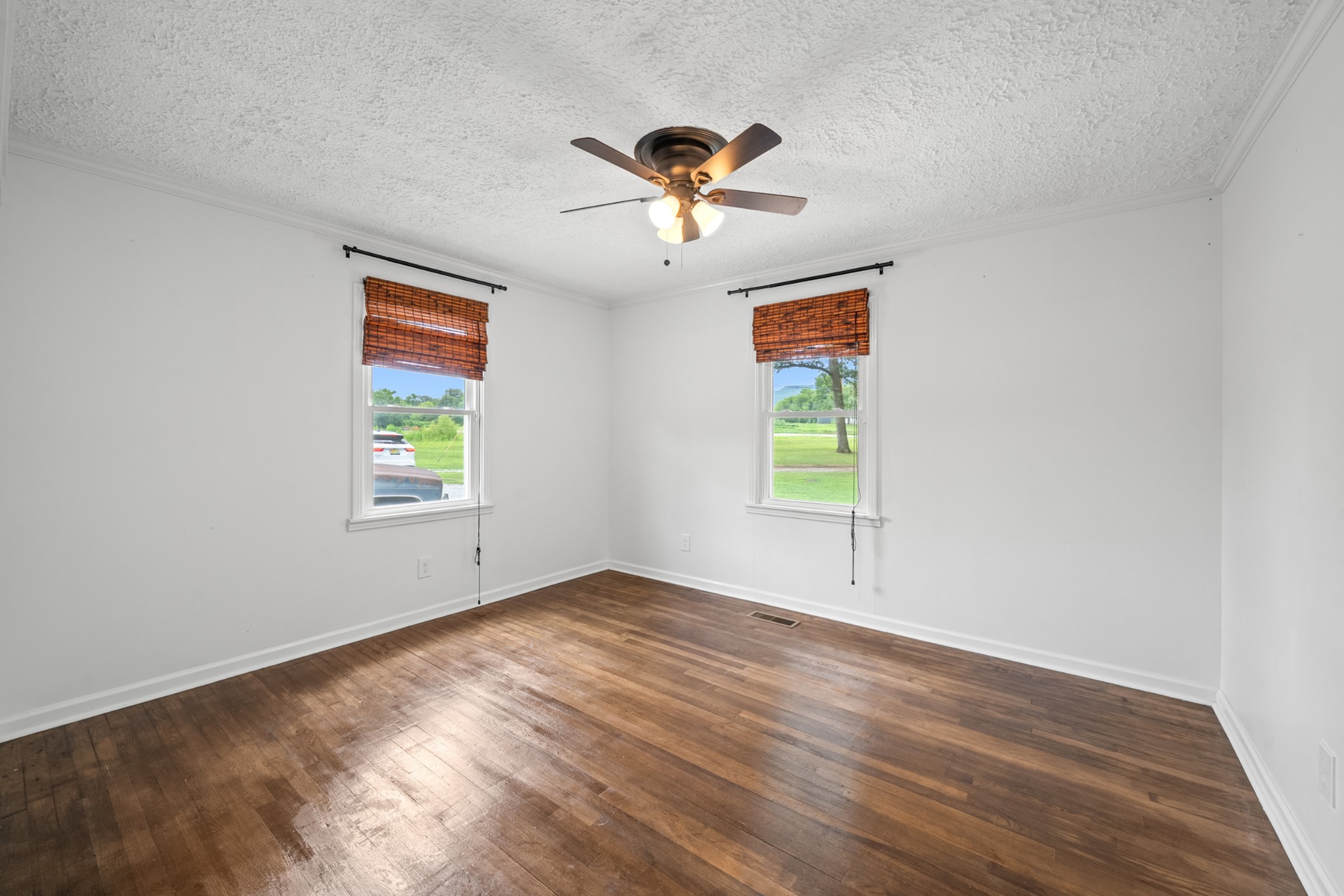 1017 Bells Mill Road Pelham, TN 37366 - Photo 16 of 48