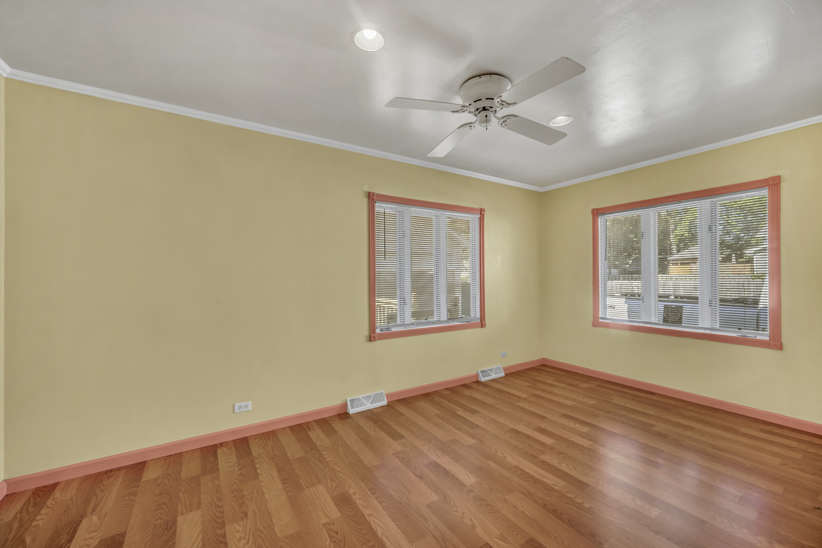 18843 West Deerpath Road Grayslake, IL 60030 - Photo 11 of 35