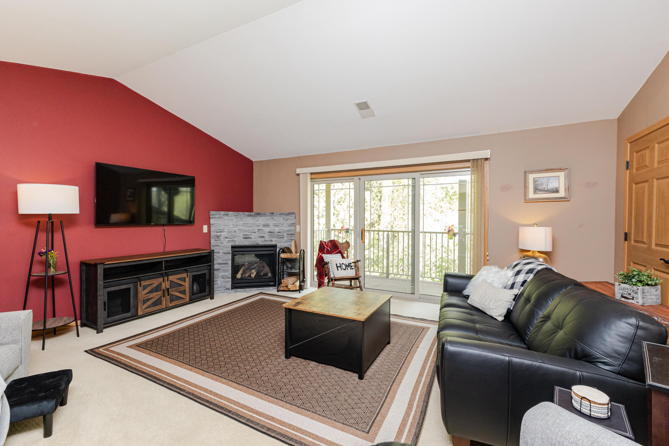 984 Spring Court Newburg, WI 53095 - Photo 7 of 21 Vaulted ceilings