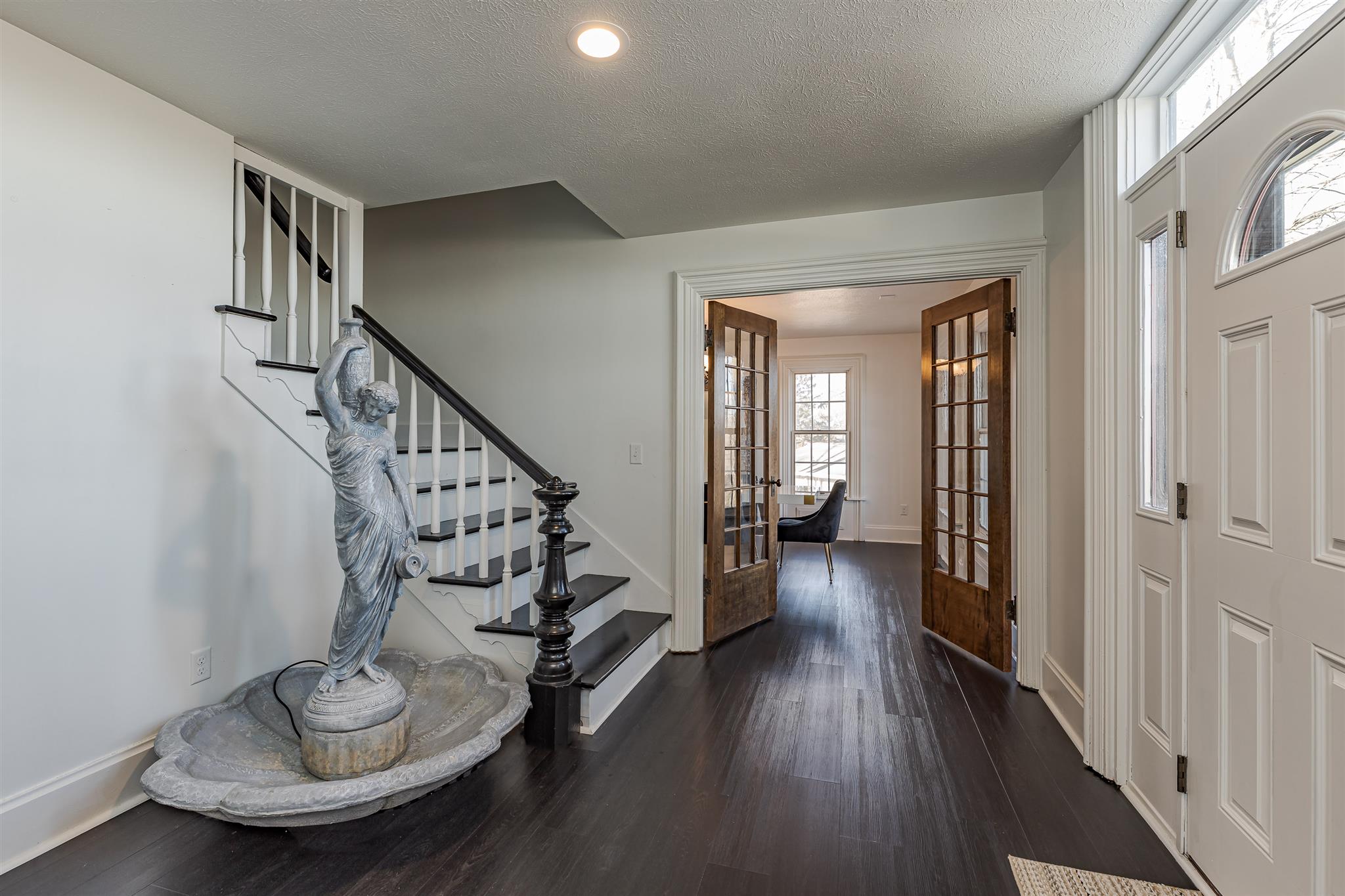 13788 Ireland Road Mishawaka, IN 46544 - Photo 3 of 35 Gallery Image 3