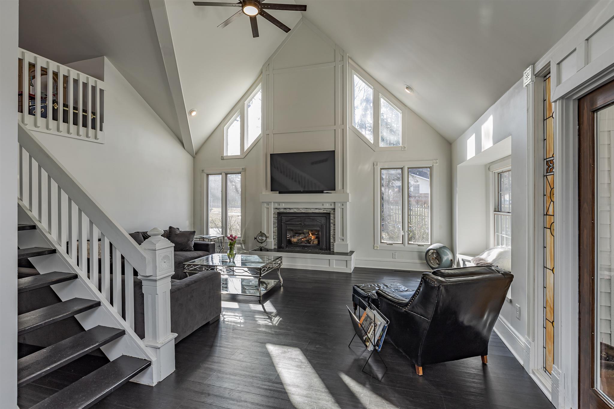 13788 Ireland Road Mishawaka, IN 46544 - Photo 5 of 35 Gallery Image 5