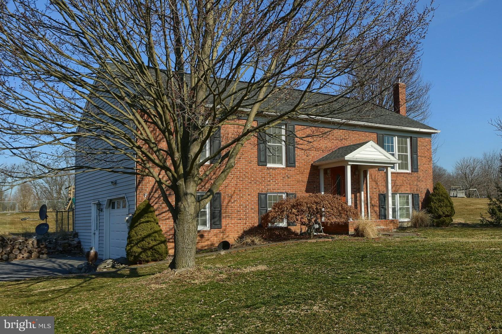 391 Crossroad School Road Newville, PA 17241 - Photo 2 of 25 Gallery Image 2
