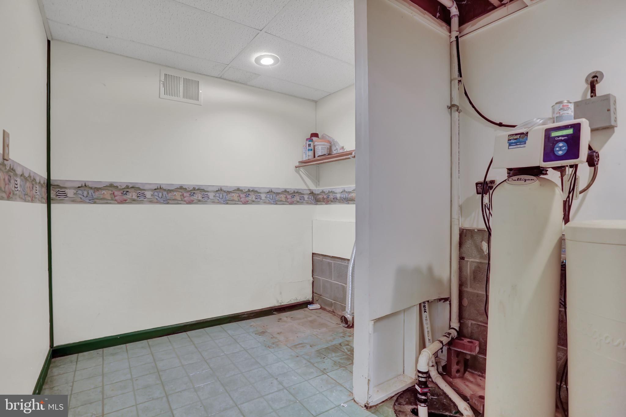 391 Crossroad School Road Newville, PA 17241 - Photo 19 of 25 Gallery Image 19