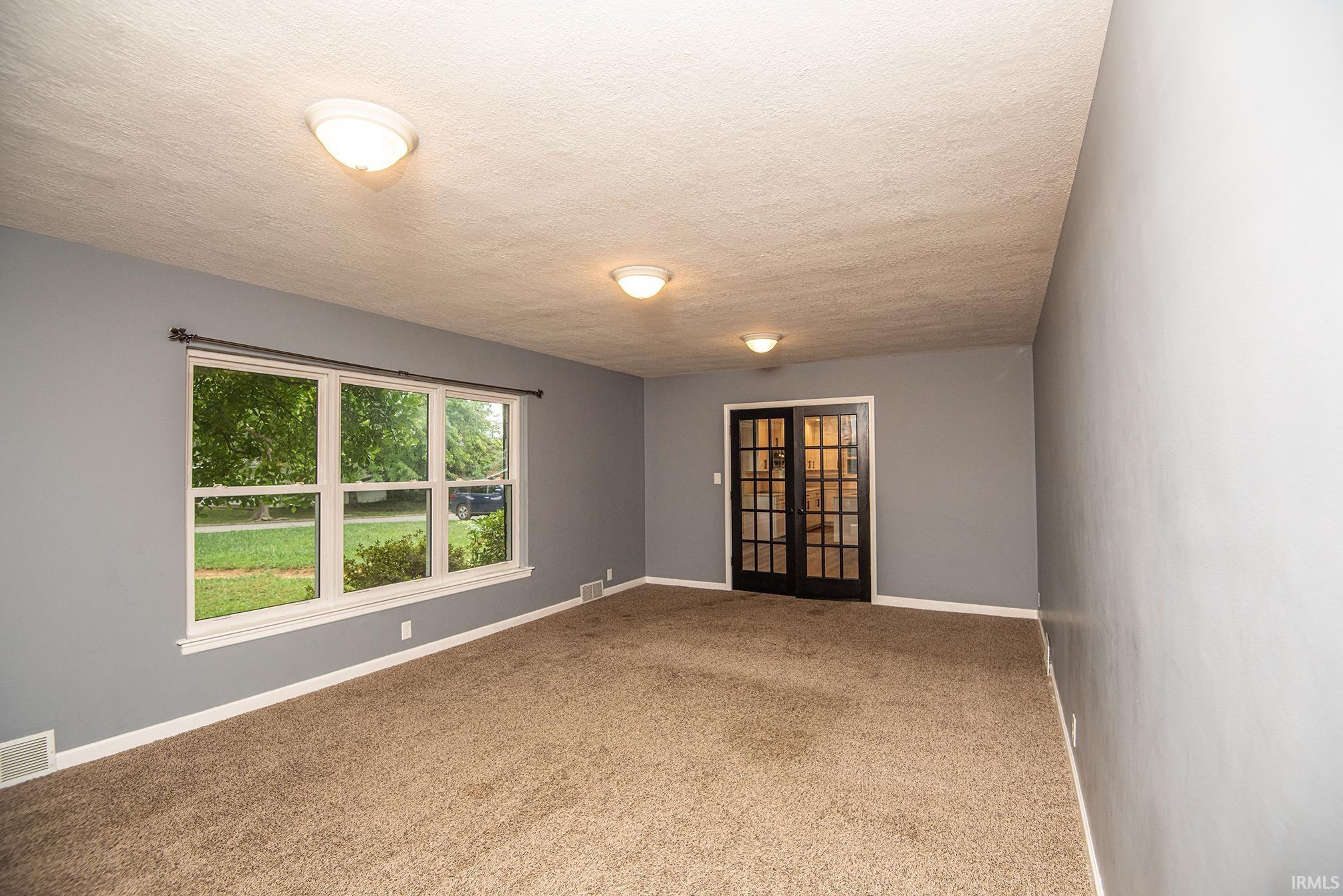 1424 Audubon Road Vincennes, IN 47591 - Photo 10 of 36