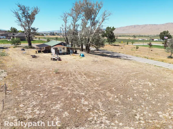 $290,000 | 180 West 300 S Street, Mona, UT 84645