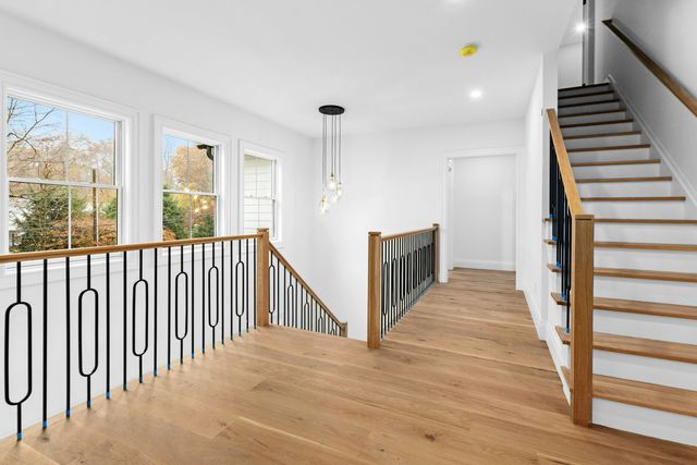 $4,900,000 | 20 Marianne Road, Darien, CT 06820