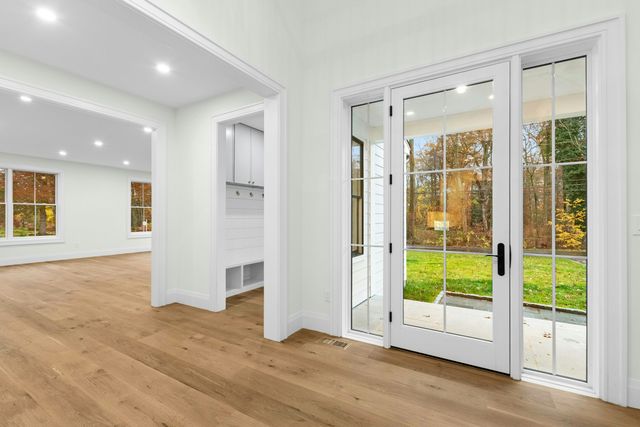 $4,900,000 | 20 Marianne Road, Darien, CT 06820