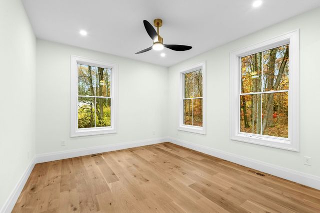 $4,900,000 | 20 Marianne Road, Darien, CT 06820