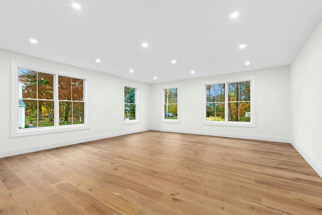 $4,900,000 | 20 Marianne Road, Darien, CT 06820