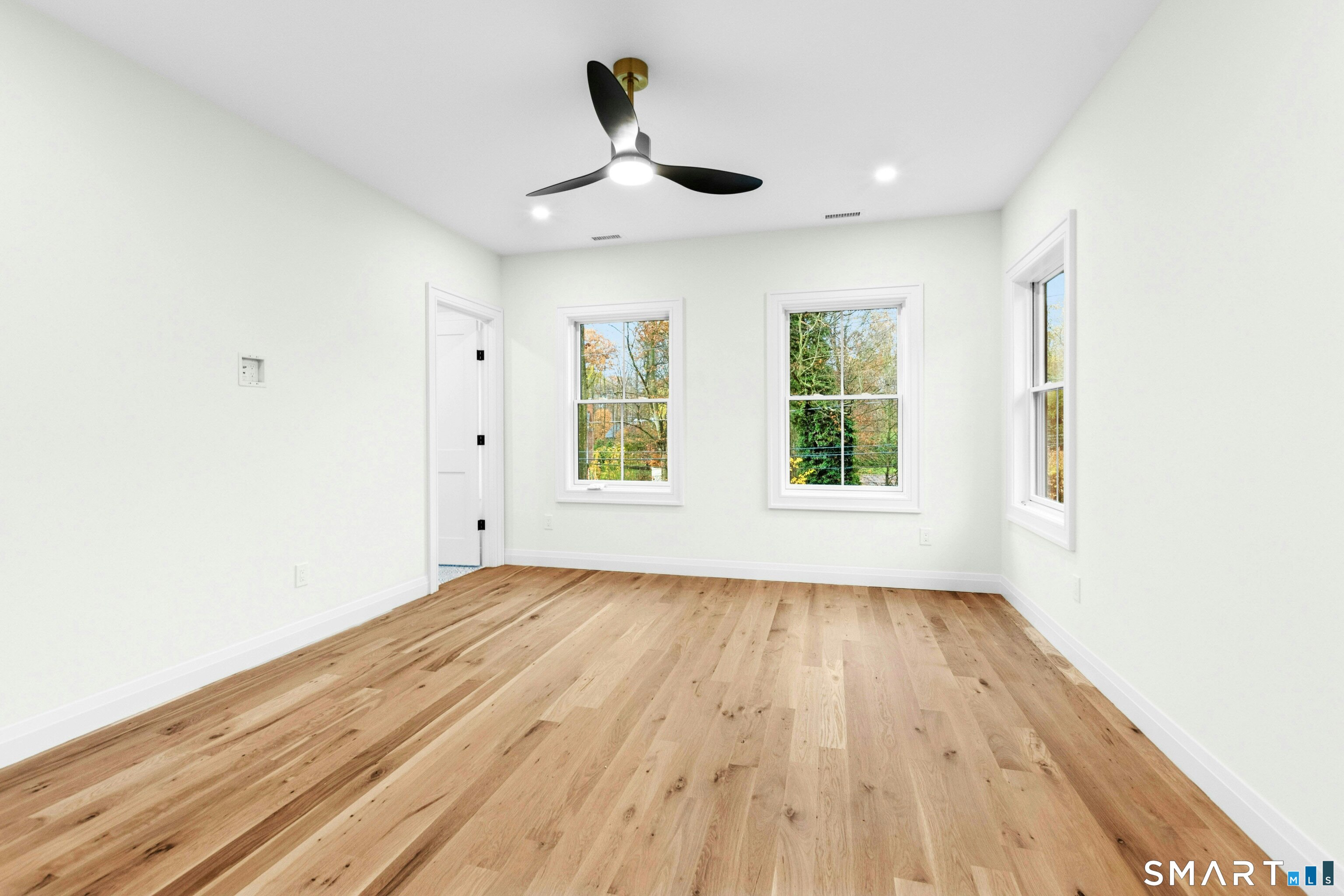 20 Marianne Road Darien, CT 06820 - Photo 29 of 38