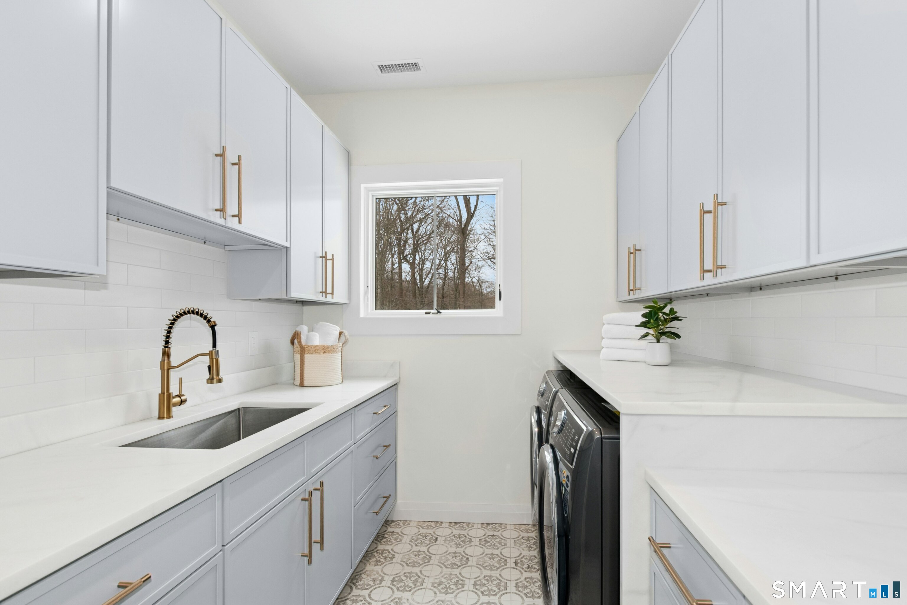 20 Marianne Road Darien, CT 06820 - Photo 30 of 38