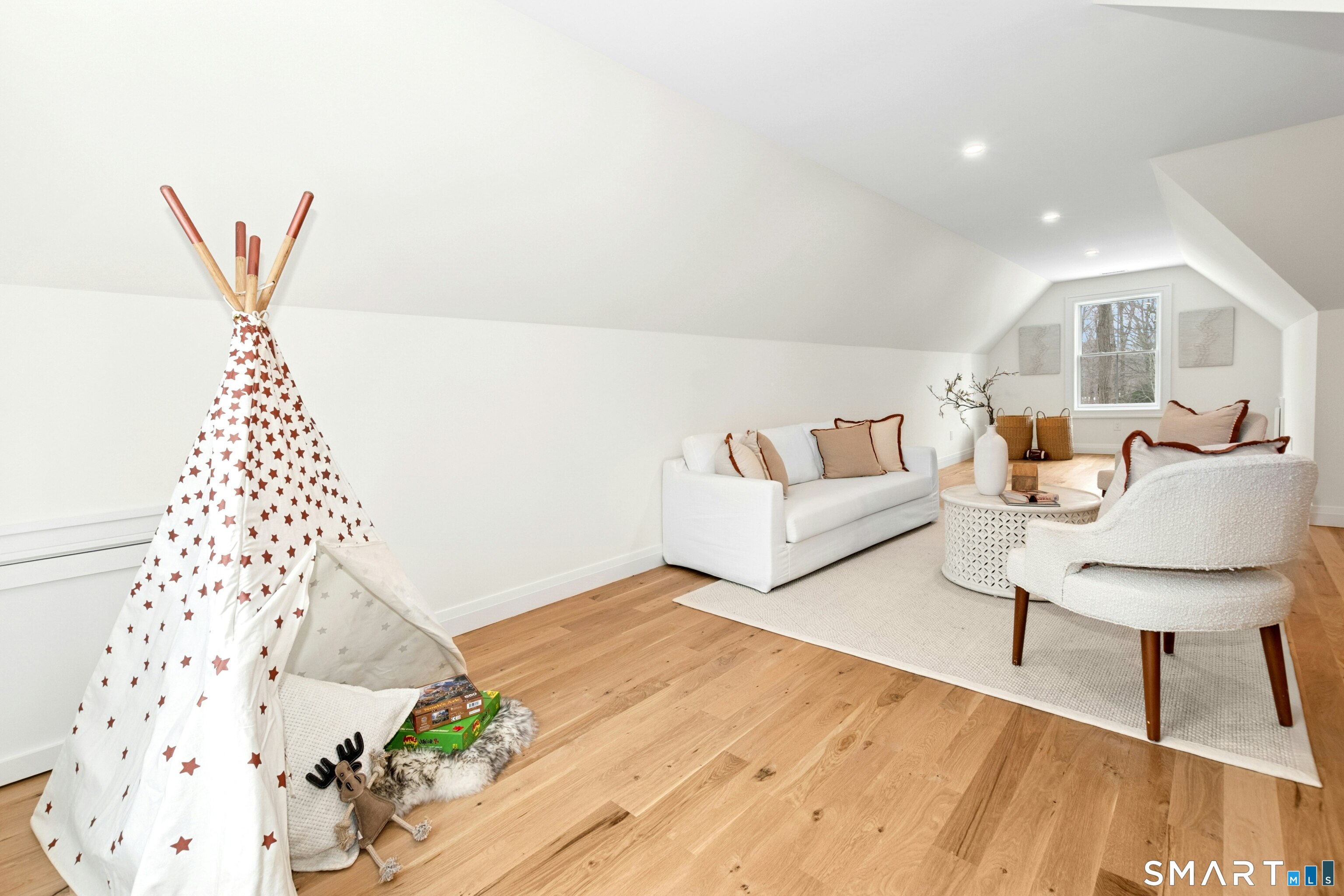 20 Marianne Road Darien, CT 06820 - Photo 31 of 38