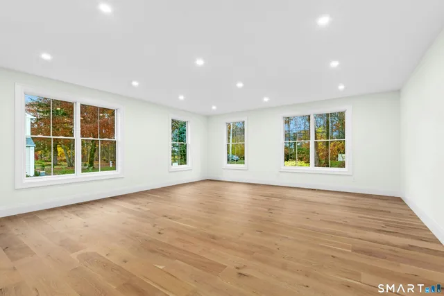 $4,900,000 | 20 Marianne Road, Darien, CT 06820