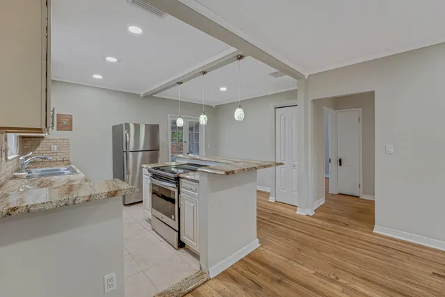 $525,000 | 720 North Ocean Breeze, Lake Worth Beach, FL 33460