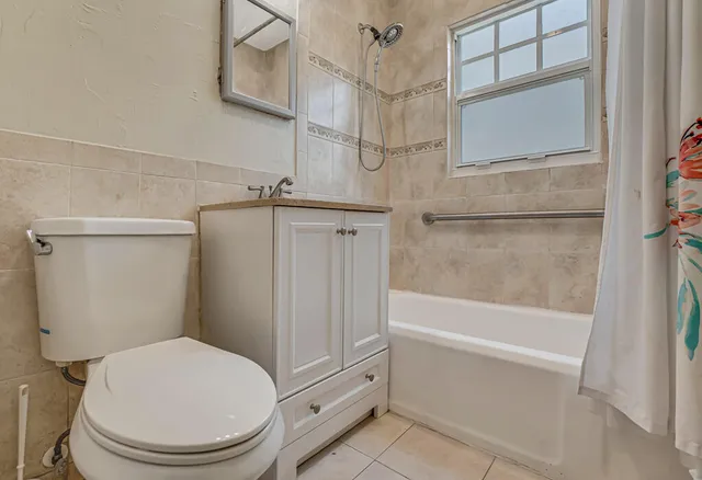 $525,000 | 720 North Ocean Breeze, Lake Worth Beach, FL 33460