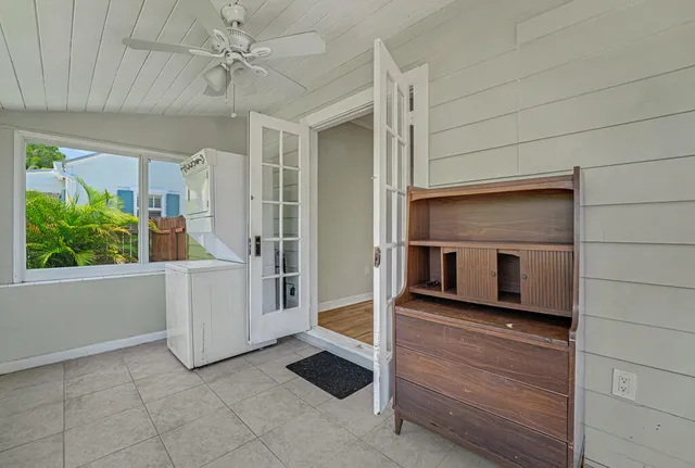 $525,000 | 720 North Ocean Breeze, Lake Worth Beach, FL 33460