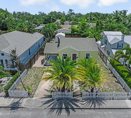 $525,000 | 720 North Ocean Breeze, Lake Worth Beach, FL 33460