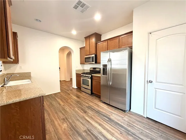 $2,499 | 37390 Paseo Violeta, Murrieta, CA 92563