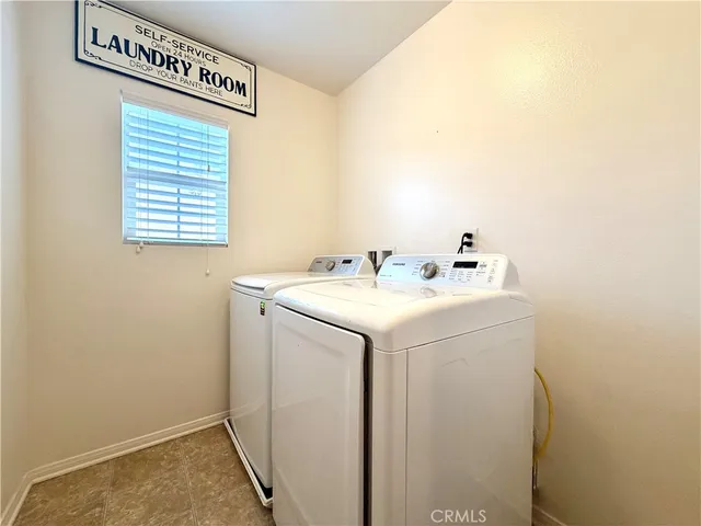 $2,499 | 37390 Paseo Violeta, Murrieta, CA 92563