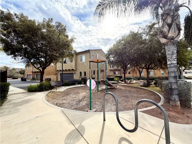 $2,499 | 37390 Paseo Violeta, Murrieta, CA 92563