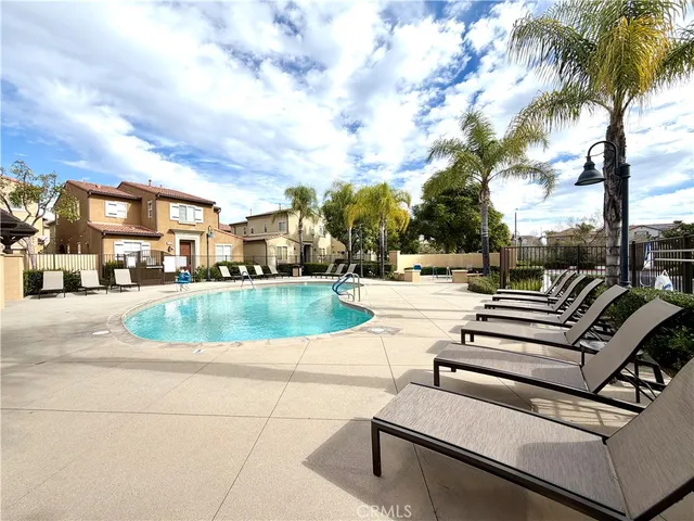 $2,499 | 37390 Paseo Violeta, Murrieta, CA 92563