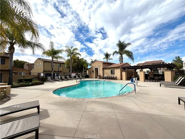 $2,499 | 37390 Paseo Violeta, Murrieta, CA 92563