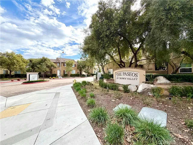 $2,499 | 37390 Paseo Violeta, Murrieta, CA 92563