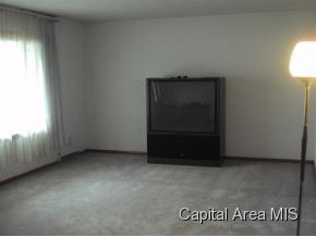 32 Villanova Drive Springfield, IL 62703 - Photo 3 of 7