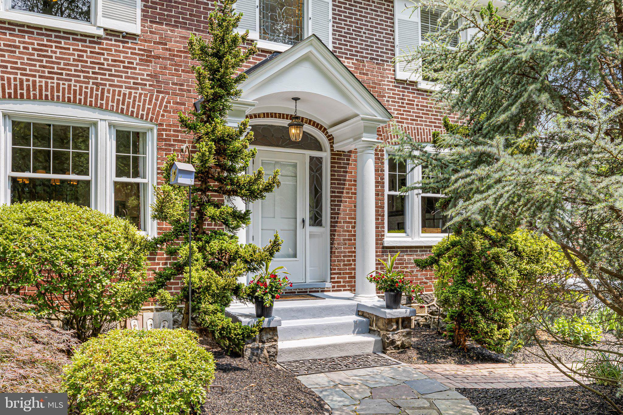 809 Shipley Road Wilmington, DE 19803 - Photo 12 of 51 Slate walkway and portico entrance