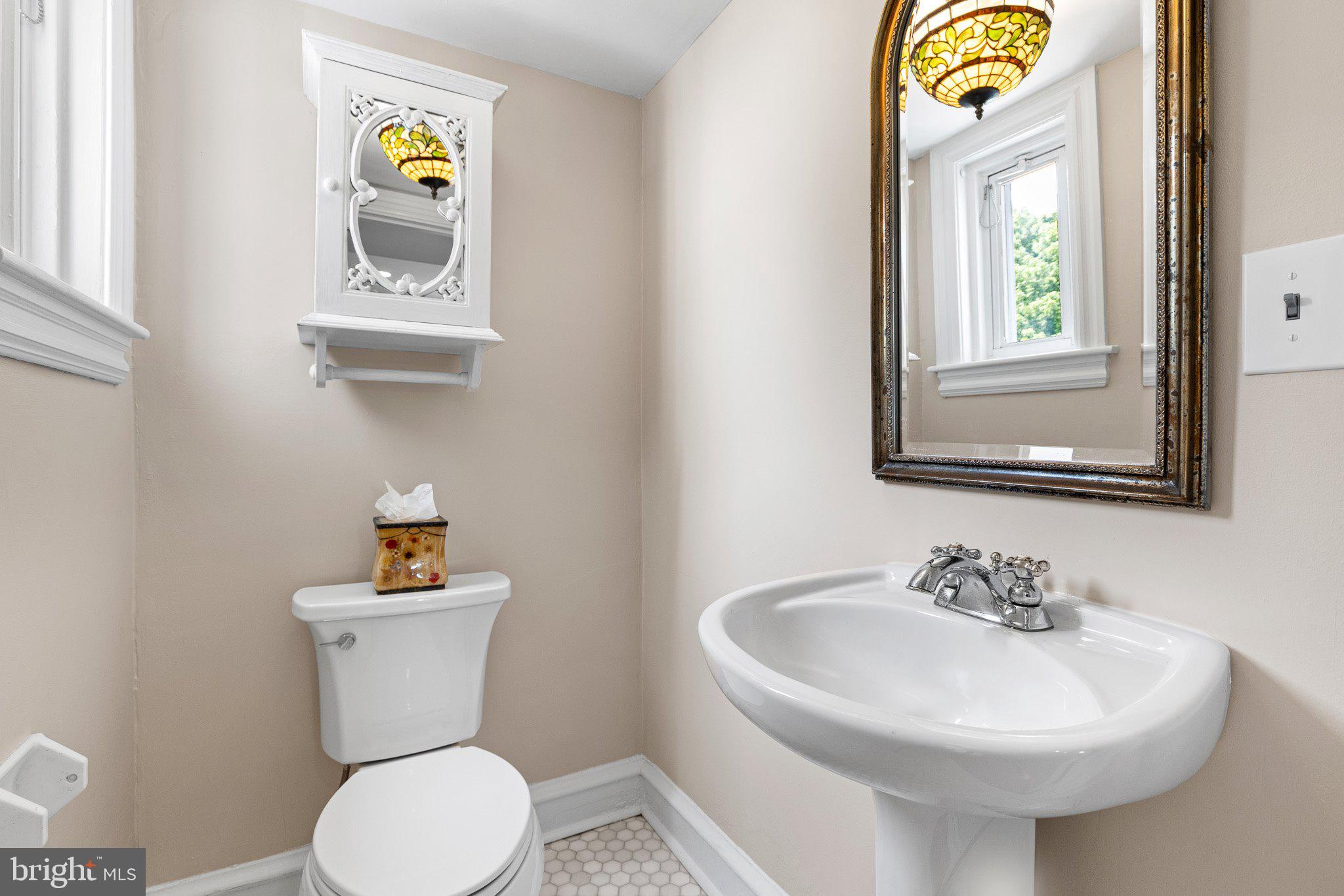 809 Shipley Road Wilmington, DE 19803 - Photo 27 of 51 Powder room with new marble tile floor