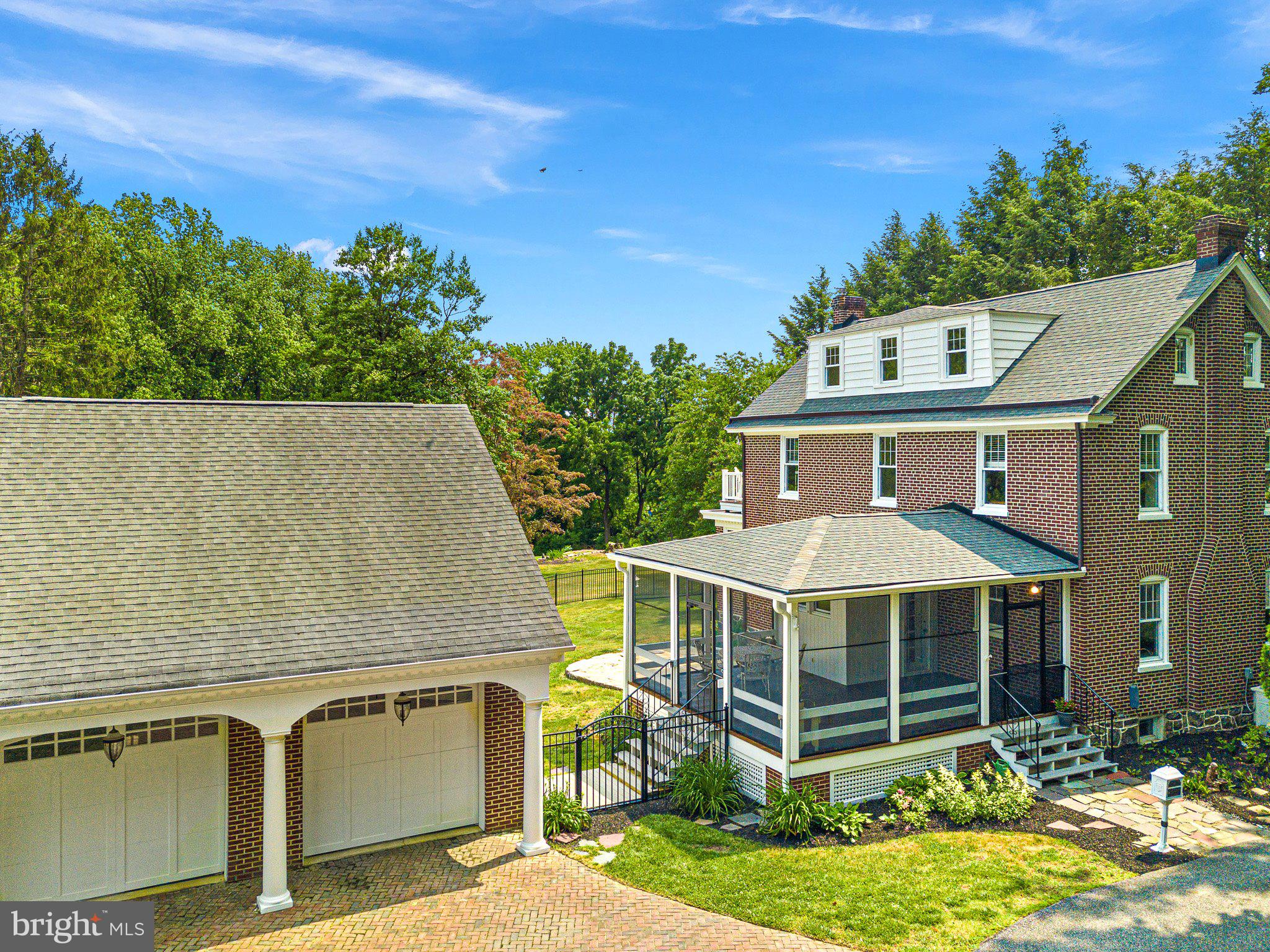 809 Shipley Road Wilmington, DE 19803 - Photo 3 of 51 Detached garage with staircase to upper level