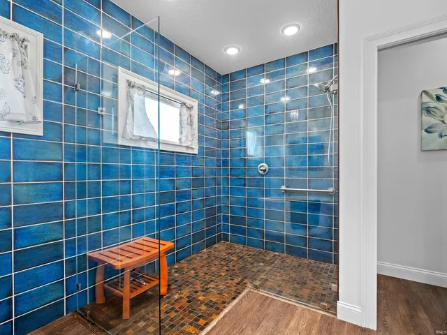 $730,000 | 716 East 550 North, Uniondale, IN 46791