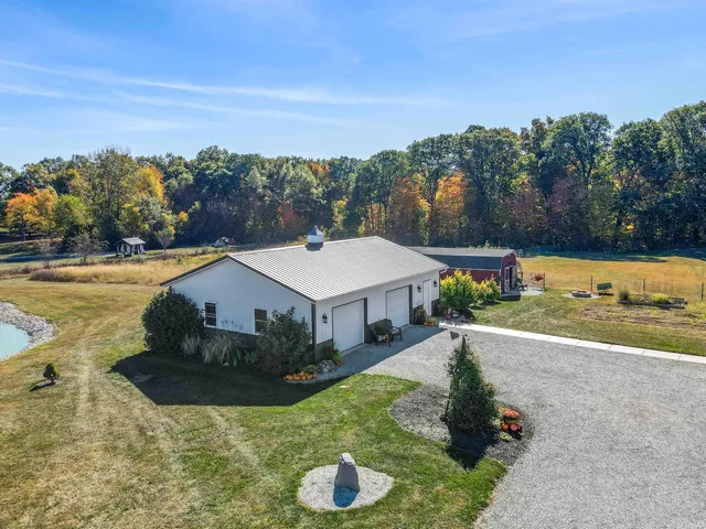 $730,000 | 716 East 550 North, Uniondale, IN 46791