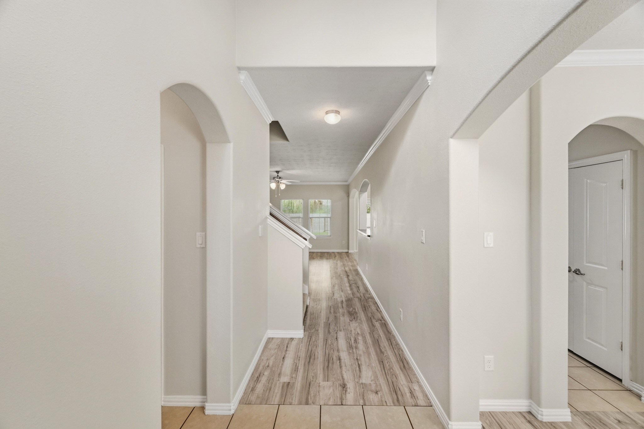 25615 Crisp Spring Lane Spring, TX 77373 - Photo 5 of 42