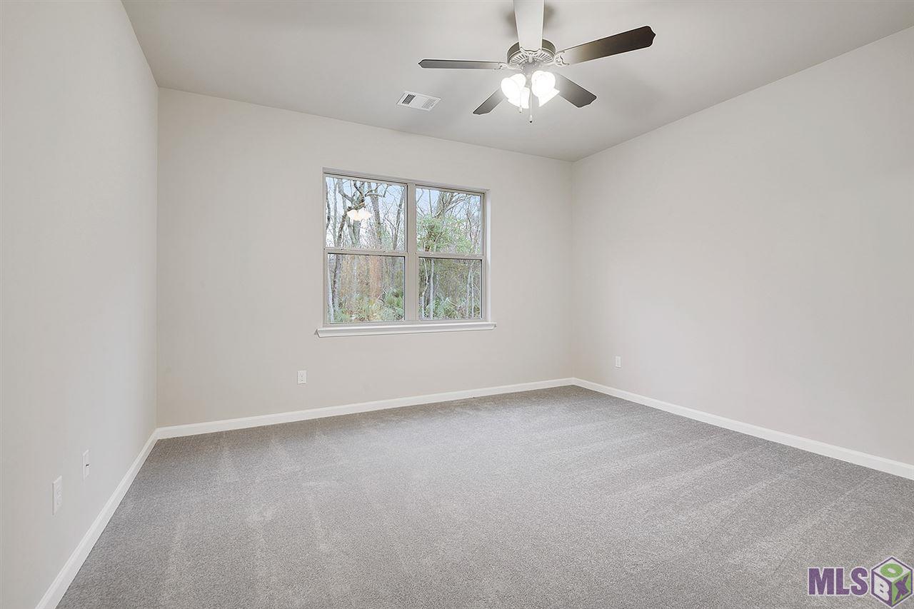 3052 South Roth Avenue Gonzales, LA 70737 - Photo 3 of 10