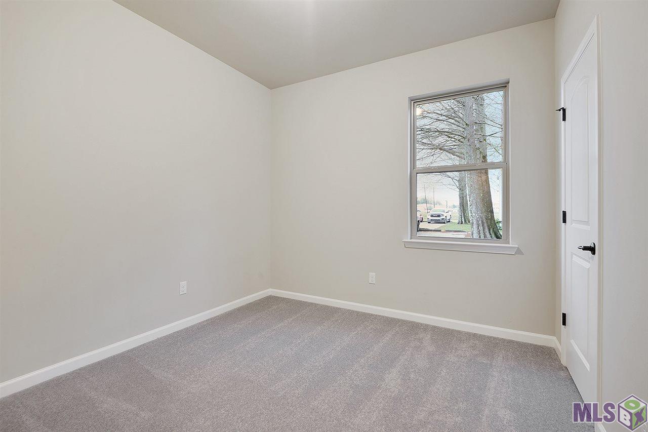 3052 South Roth Avenue Gonzales, LA 70737 - Photo 6 of 10