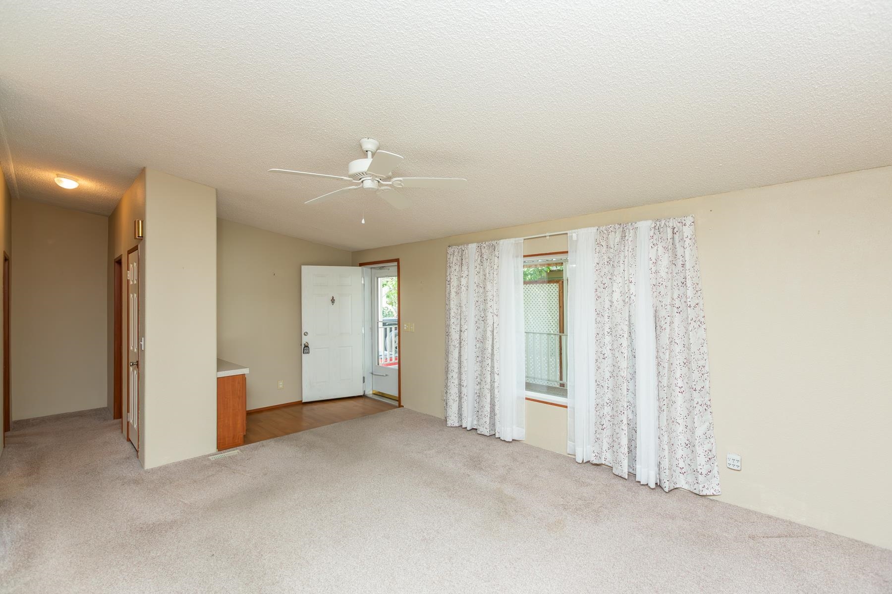 435 32 Road, Unit 619 Clifton, CO 81520 - Photo 3 of 41