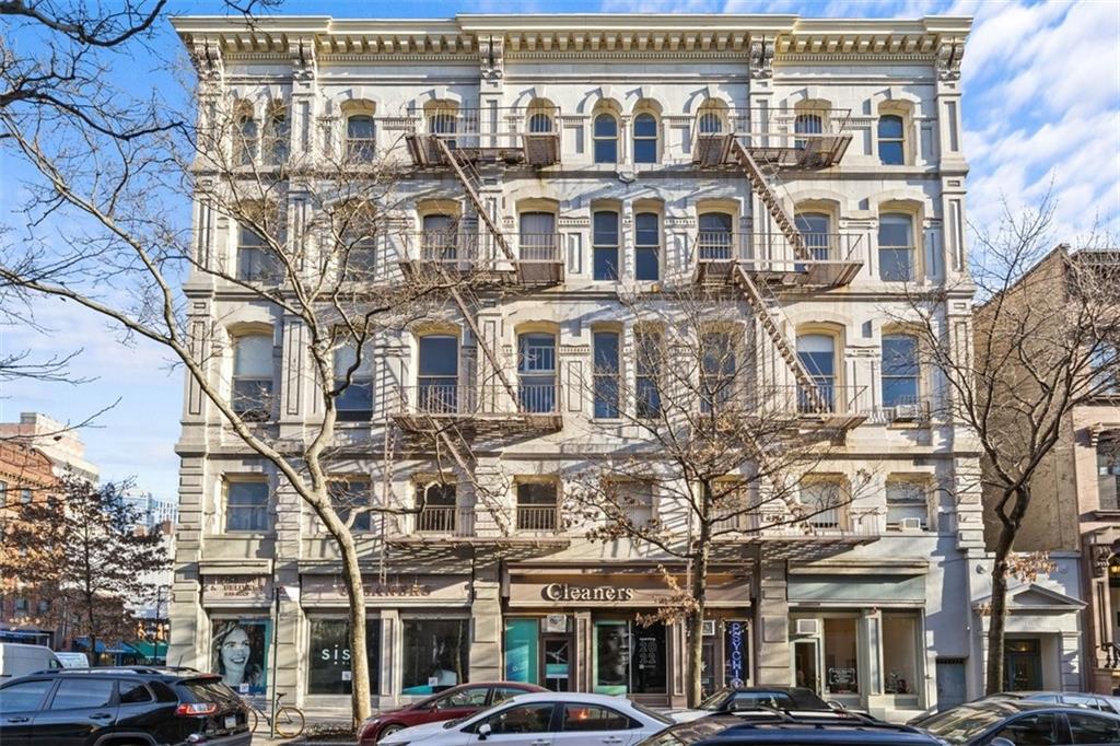 191 Clinton Street, Unit 2B Brooklyn, NY 11201 - Photo 8 of 10 a front view of a building